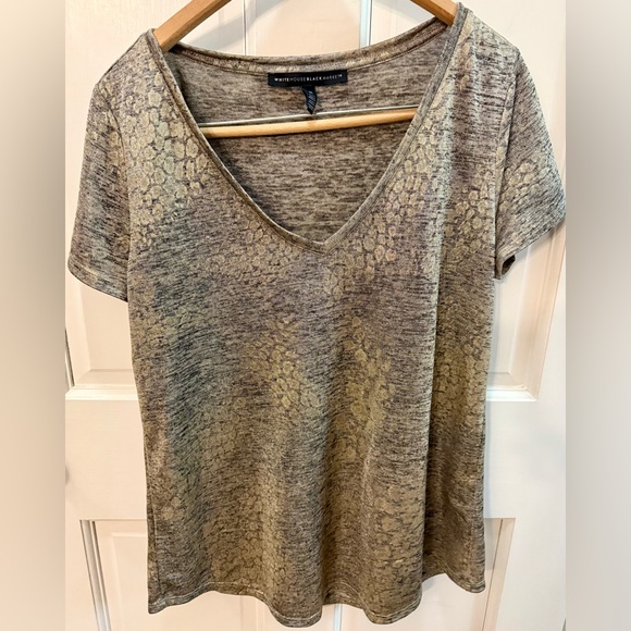White House Black Market Snake Print V-Neck Tee Size Medium - Picture 1 of 6